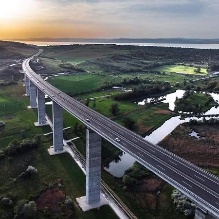 Legkondicionalt, Erkelyes Szoba, Privat Fuerdovel A Balatonon Kőröshegy المظهر الخارجي الصورة