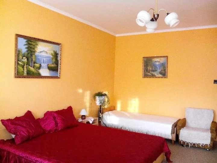Legkondicionalt, Erkelyes Szoba, Privat Fuerdovel A Balatonon Kőröshegy المظهر الخارجي الصورة